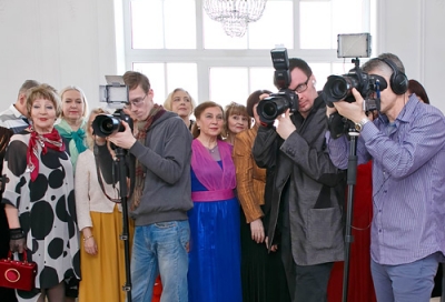 ГОВОРИТ И ПОКАЗЫВАЕТ «АВИП»